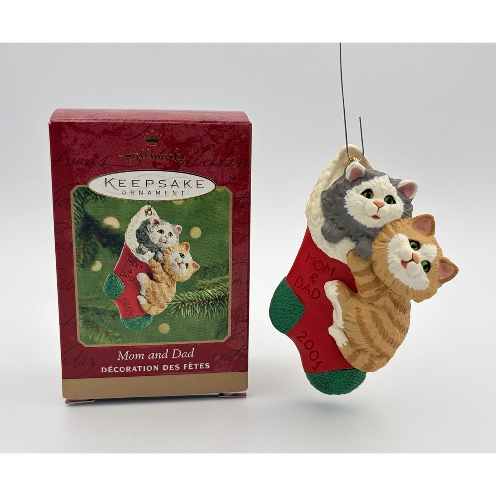Hallmark Keepsake Ornament Mom and Dad 2001 Cats Kittens Stocking QX8462 Vintage
